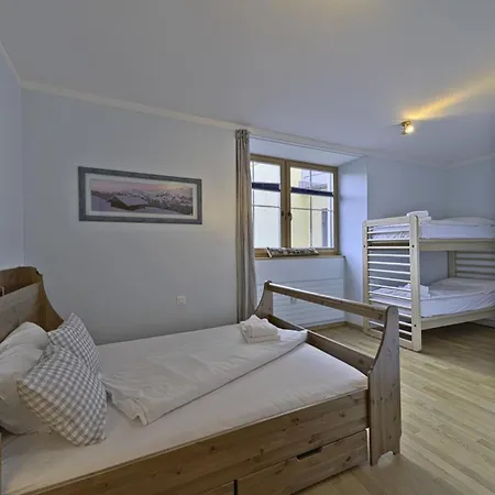 Apartment Chesa Domiziana - *