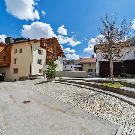 Apartment Chesa Domiziana - Samedan